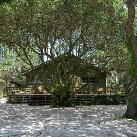 One-Of-A-Kind Beach Cabin With Hot Tub